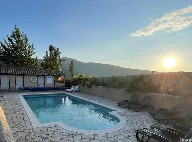 Campsite Les Sirenes - Mobilhome 9 *